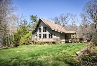 31 French Dr, Boylston, MA 01505