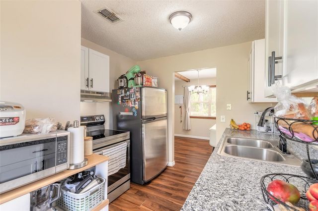 1650 11TH AVENUE, Deland, FL 32724