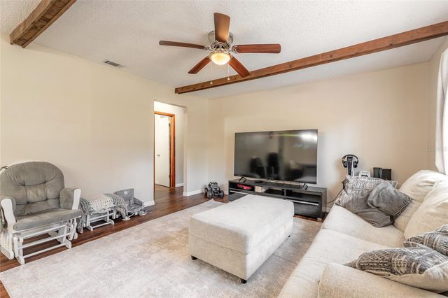 1650 11TH AVENUE, Deland, FL 32724
