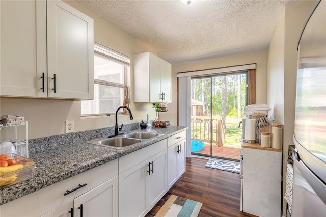 1650 11TH AVENUE, Deland, FL 32724