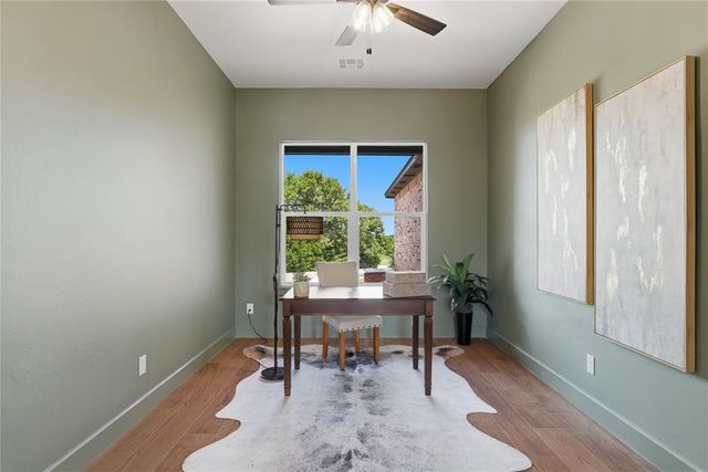 1240 Twin Oaks Dr, Blanchard, OK 73010