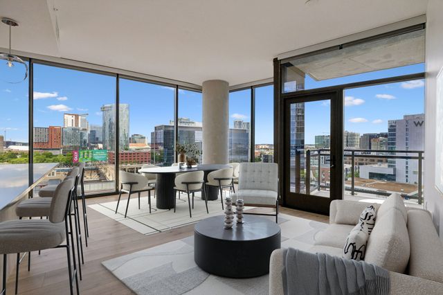 1212 Demonbreun St Apt 815, Nashville, TN 37203