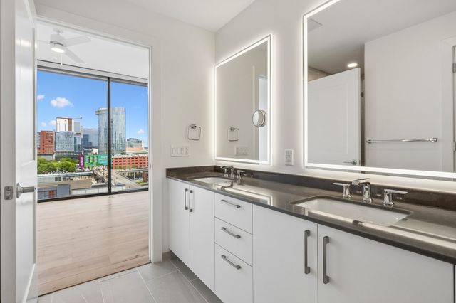 1212 Demonbreun St Apt 815, Nashville, TN 37203
