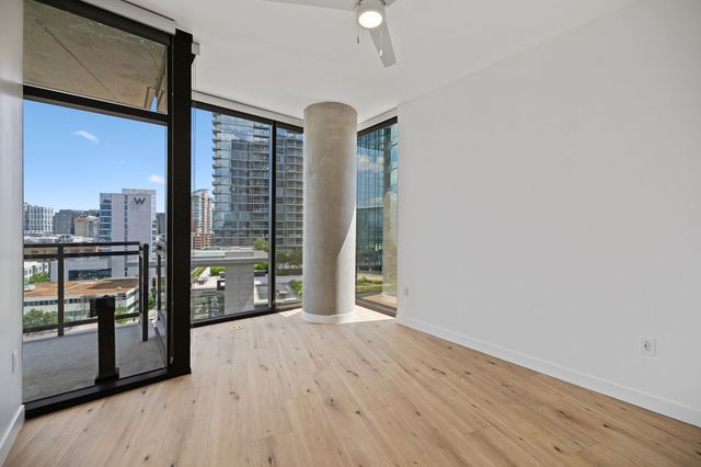 1212 Demonbreun St Apt 815, Nashville, TN 37203