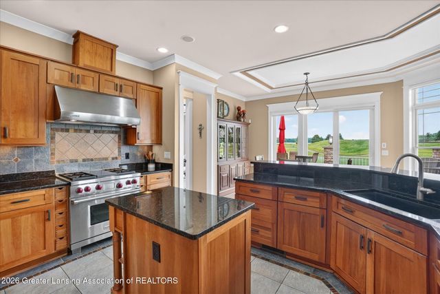 624 Aquila Drive, East Lansing, MI 48823