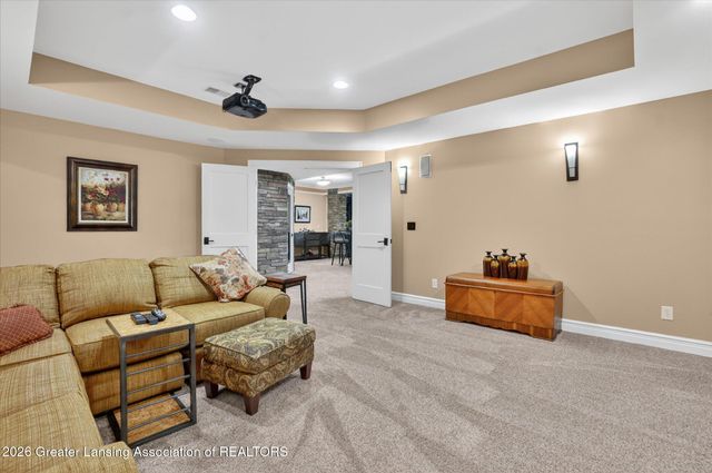 624 Aquila Drive, East Lansing, MI 48823