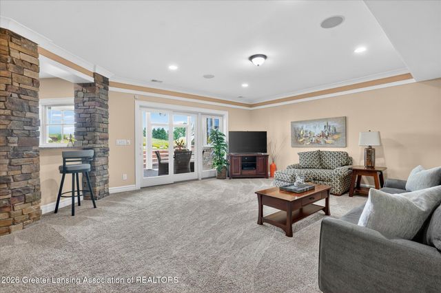 624 Aquila Drive, East Lansing, MI 48823