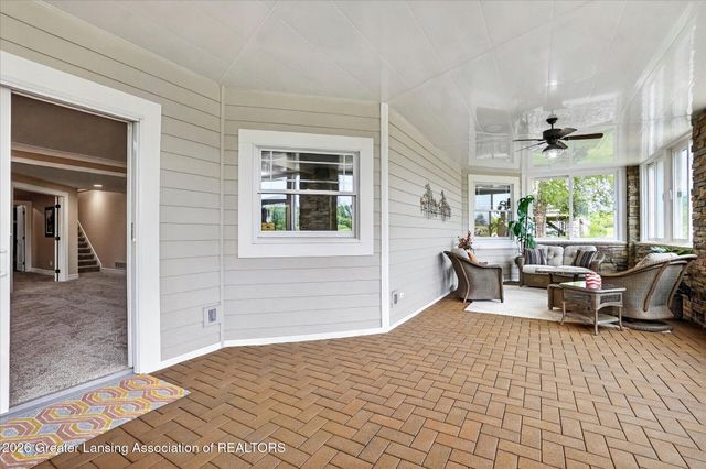 624 Aquila Drive, East Lansing, MI 48823