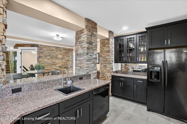 624 Aquila Drive, East Lansing, MI 48823
