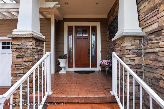 624 Aquila Drive, East Lansing, MI 48823