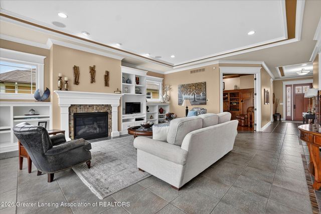 624 Aquila Drive, East Lansing, MI 48823