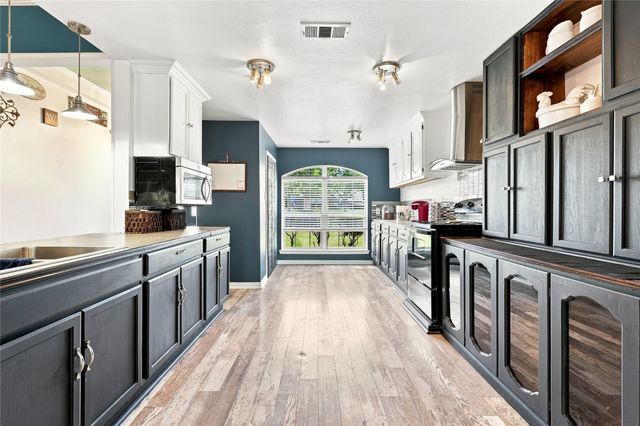 10534 Jennifer Circle, Forney, TX 75126