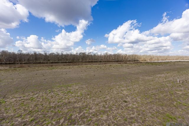 6046 Mill Town Rd, Brusly, LA 70719