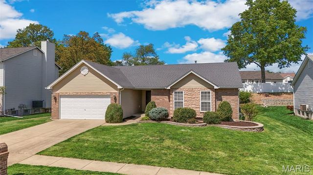 1433 Sunview Drive, O'fallon, MO 63366