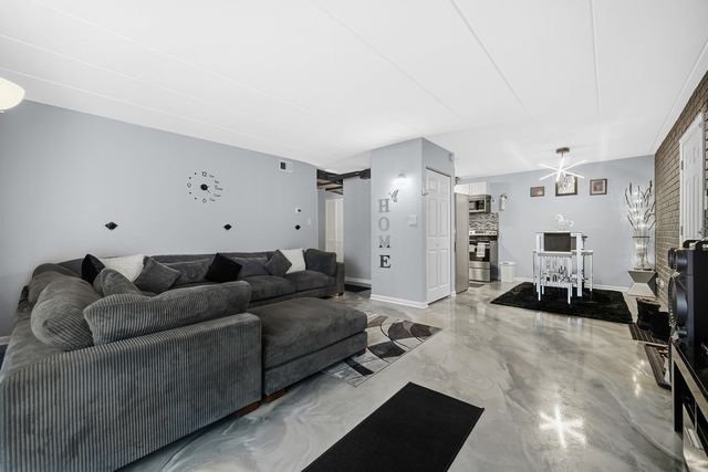 17006 Novak Drive T107, Hazel Crest, IL 60429