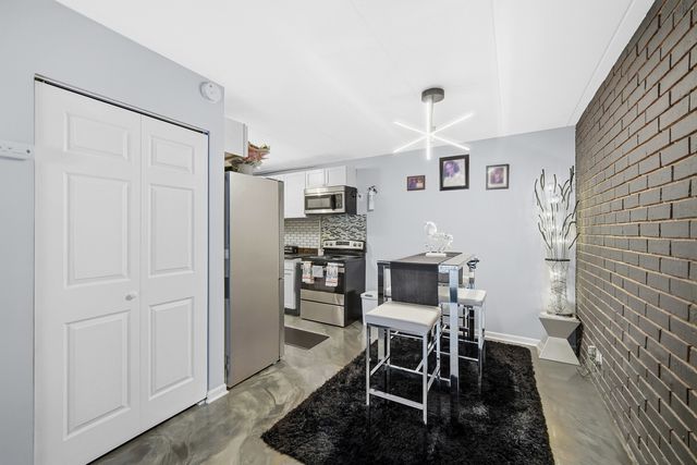 17006 Novak Drive T107, Hazel Crest, IL 60429