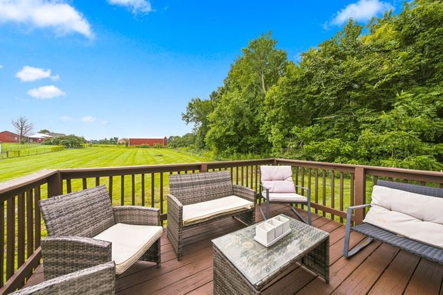 1809 Mosley Ferry Rd, Chapmansboro, TN 37035