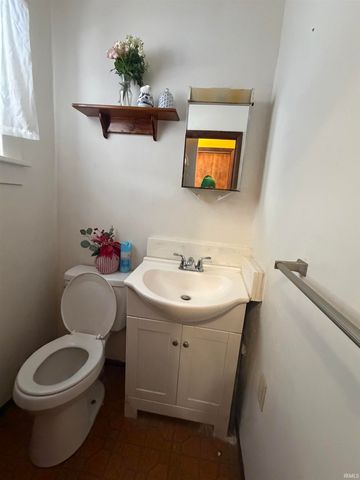 2731 Pleasant Plain Avenue, Elkhart, IN 46517