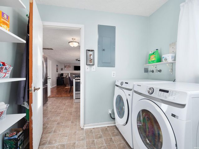 4652 Bradwood Terrace, Fort Wayne, IN 46815