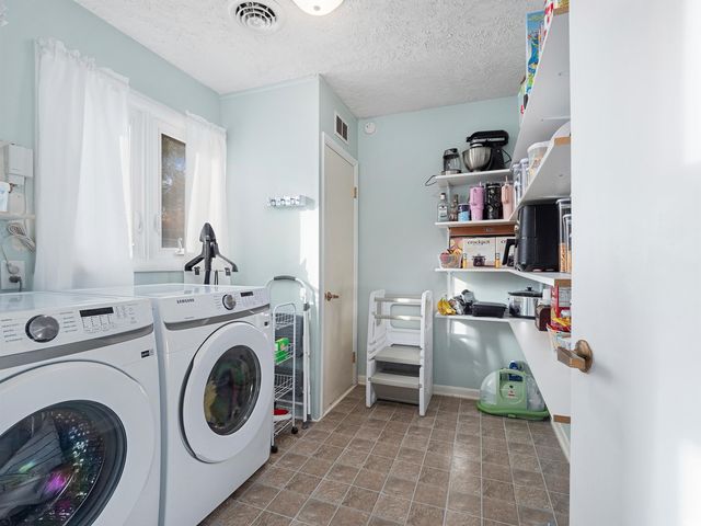 4652 Bradwood Terrace, Fort Wayne, IN 46815