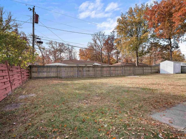 4652 Bradwood Terrace, Fort Wayne, IN 46815