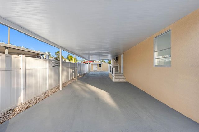 7223 N CLARK AVENUE, Tampa, FL 33614