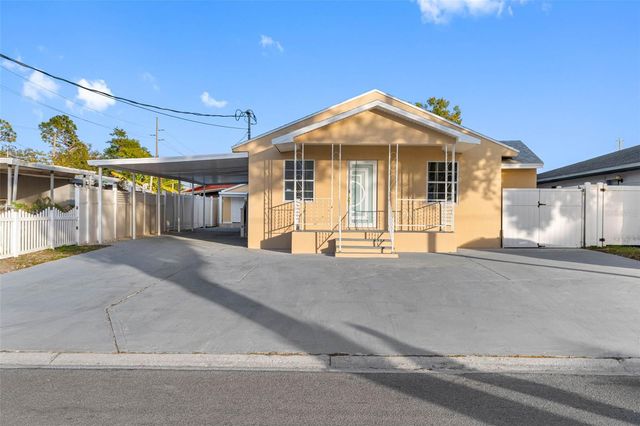 7223 N CLARK AVENUE, Tampa, FL 33614