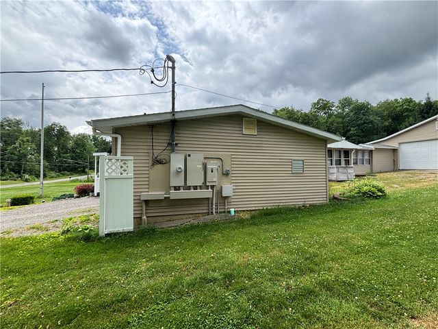 283 Old Route 19, Scott Twp, PA 16101