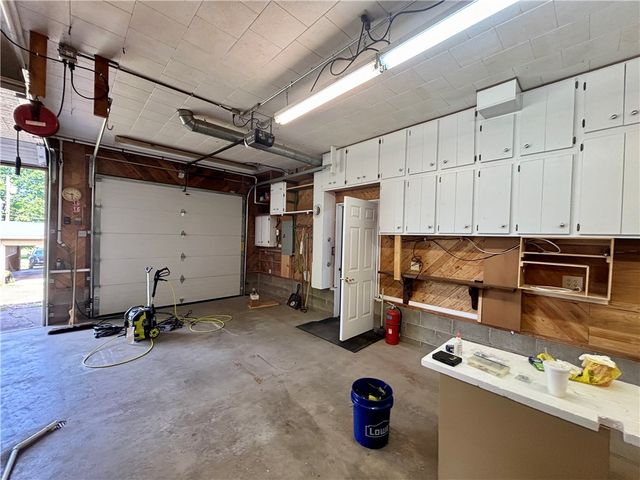 283 Old Route 19, Scott Twp, PA 16101