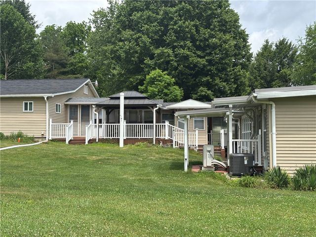 283 Old Route 19, Scott Twp, PA 16101