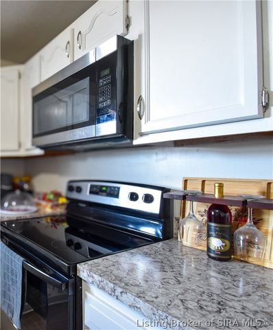 2481 N Slab Road, Scottsburg, IN 47170