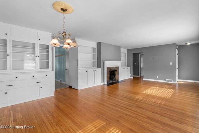 1873 Trevilian Way, Louisville, KY 40205