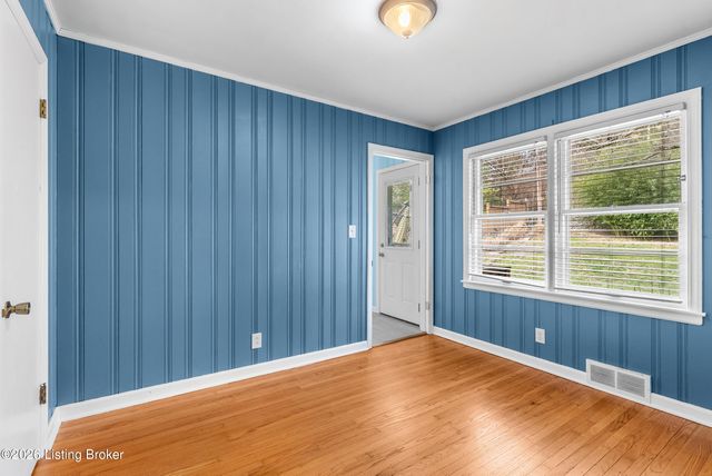 1873 Trevilian Way, Louisville, KY 40205