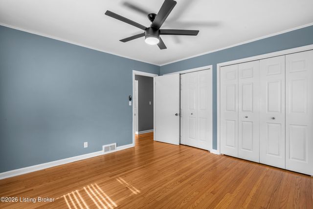 1873 Trevilian Way, Louisville, KY 40205