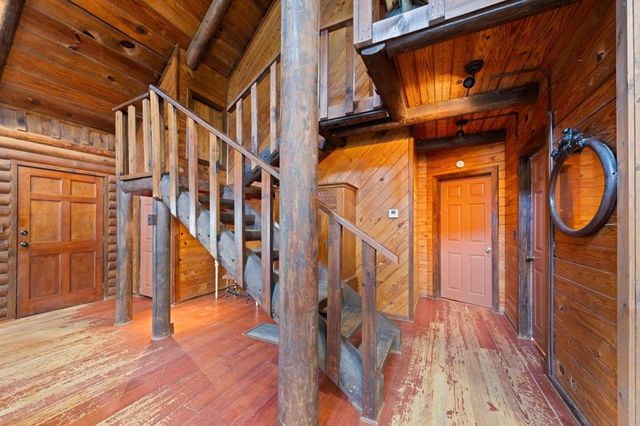 101 Catalina Court, Kerrville, TX 78028