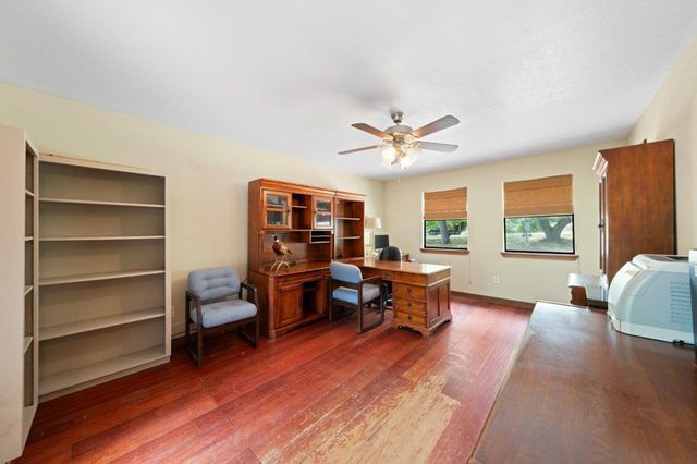 101 Catalina Court, Kerrville, TX 78028