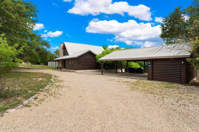 101 Catalina Court, Kerrville, TX 78028