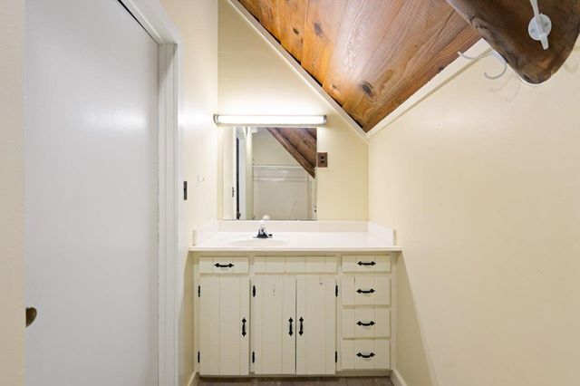 101 Catalina Court, Kerrville, TX 78028