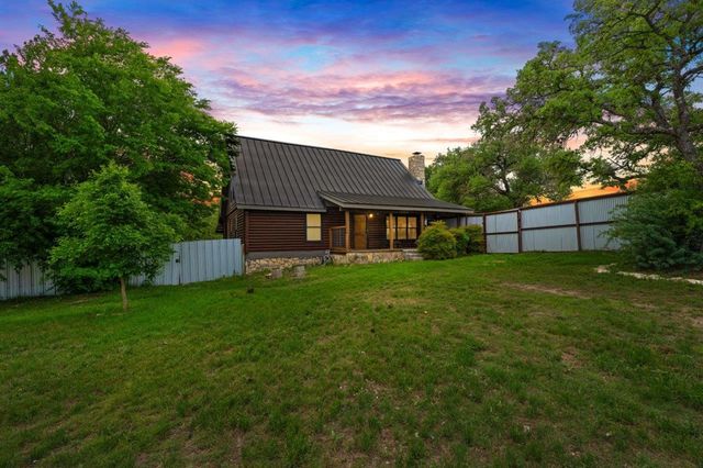 101 Catalina Court, Kerrville, TX 78028