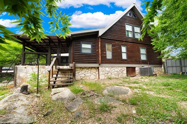 101 Catalina Court, Kerrville, TX 78028