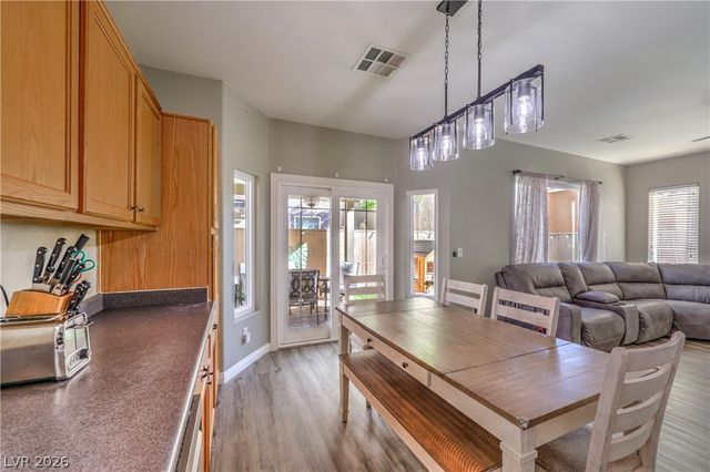 9424 Plover Falls Avenue, Las Vegas, NV 89149