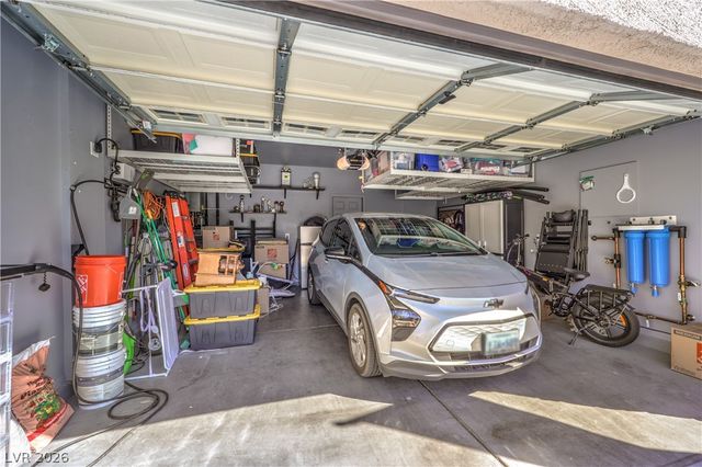 9424 Plover Falls Avenue, Las Vegas, NV 89149