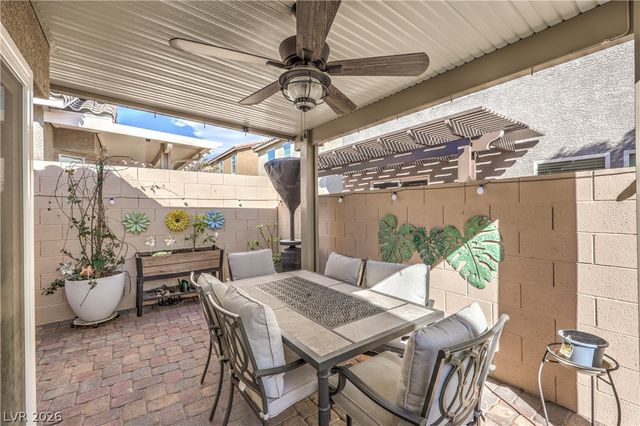 9424 Plover Falls Avenue, Las Vegas, NV 89149