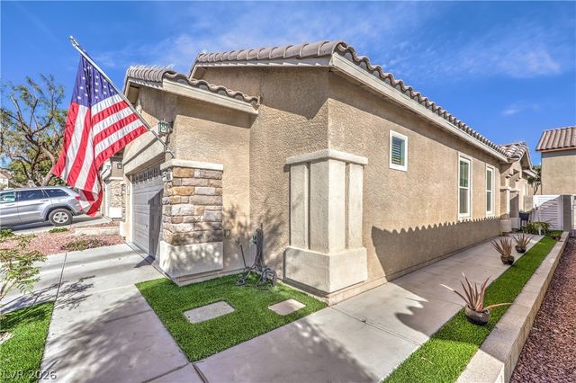 9424 Plover Falls Avenue, Las Vegas, NV 89149