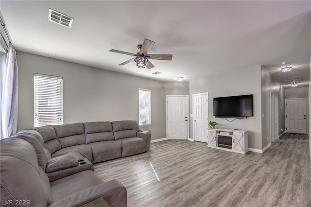 9424 Plover Falls Avenue, Las Vegas, NV 89149