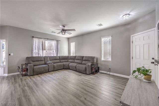 9424 Plover Falls Avenue, Las Vegas, NV 89149