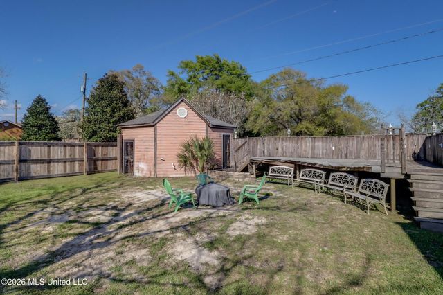 1602 E Railroad Street, Gulfport, MS 39501