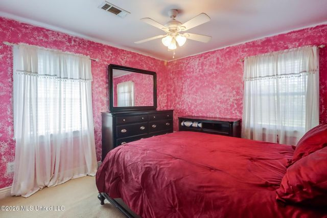 1602 E Railroad Street, Gulfport, MS 39501