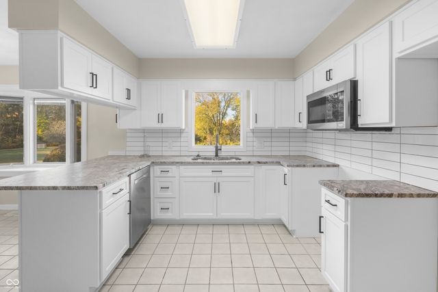 11775 E State Road 7, Elizabethtown, IN 47232