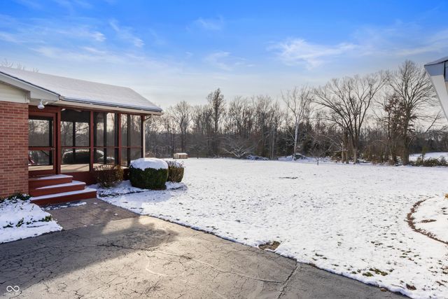 11775 E State Road 7, Elizabethtown, IN 47232